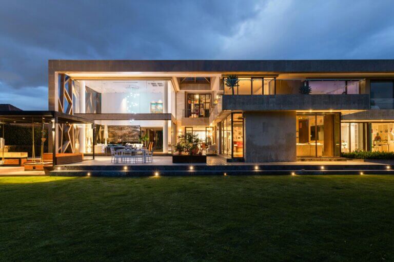 RENOVANT®